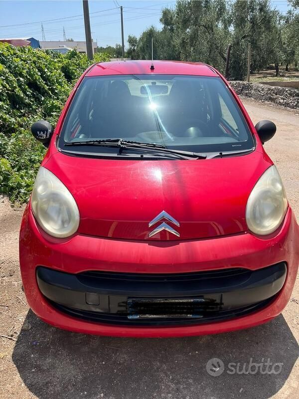 Rosso Usata 2008 Citroën C1 Due volumi | 2200 € (Buon prezzo) - Immagine 1/4