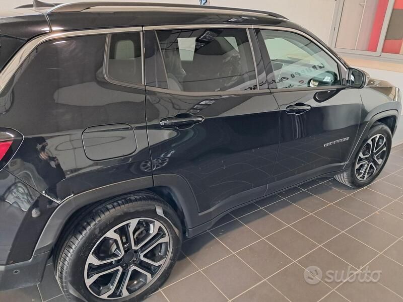 Usata Jeep Compass 131 CV (96 kW) 2021 Nero SUV