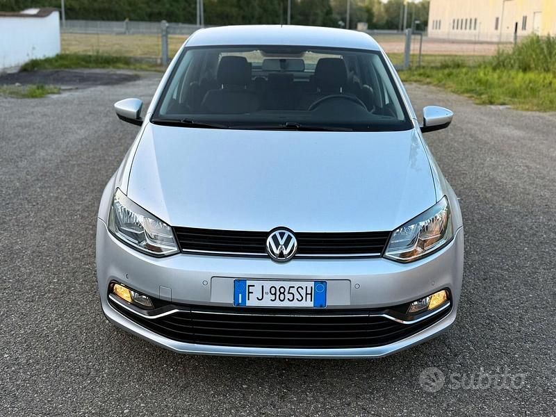 Usata VW Polo 75 CV (55 kW) 2017 Grigio Berlina
