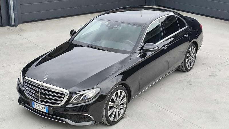 Usata Mercedes E220 Exclusive 194 CV (142 kW) 2019 Berlina