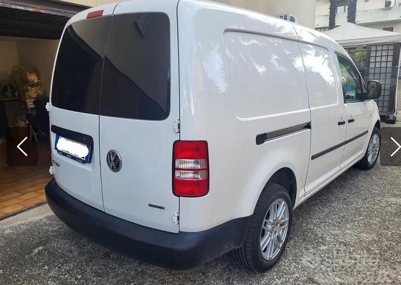 Usata VW Caddy Maxi 2014 Bianco Monovolume