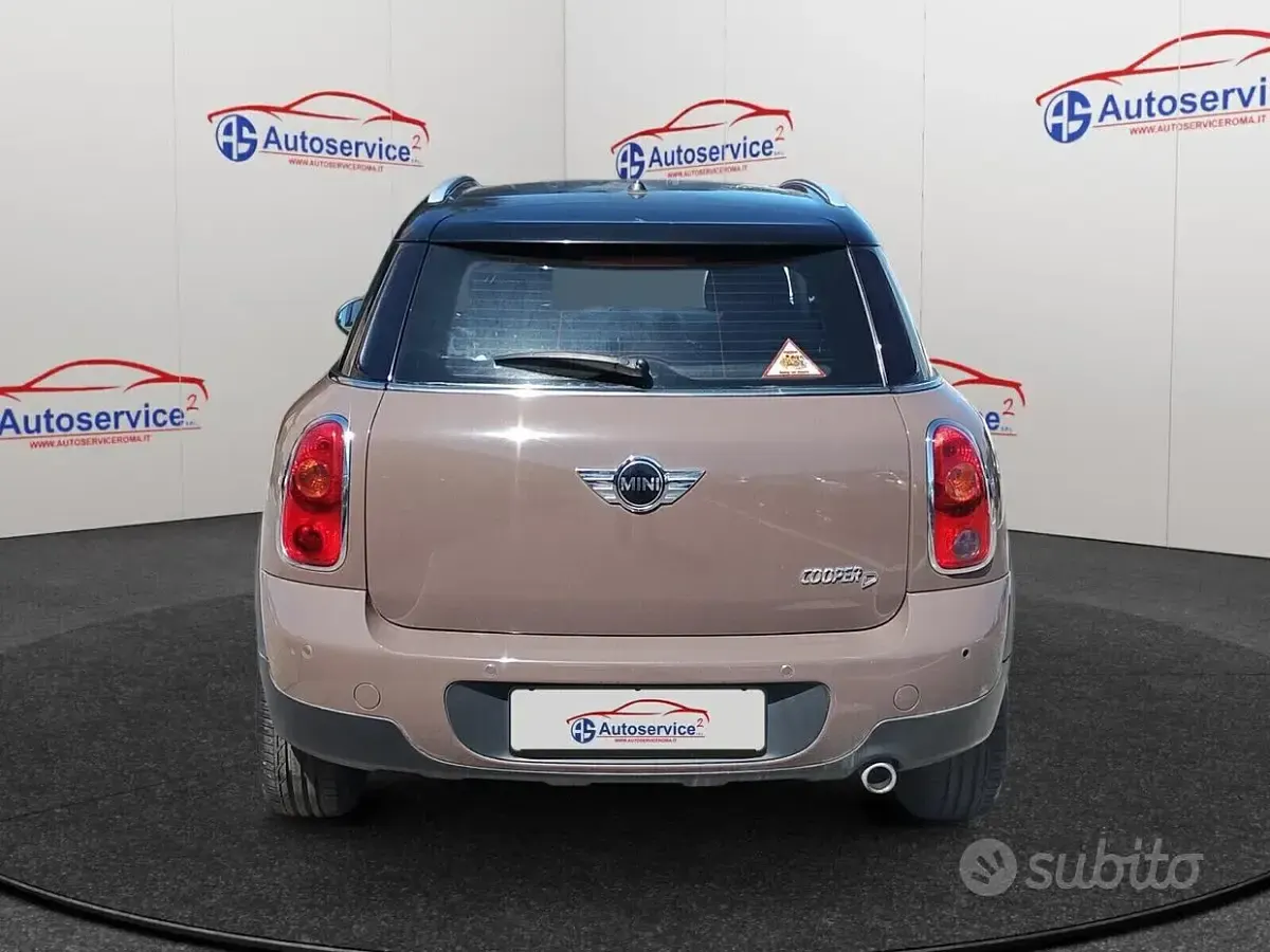 Usata Mini Cooper D Countryman 112 CV (82 kW) 2012 Marrone SUV
