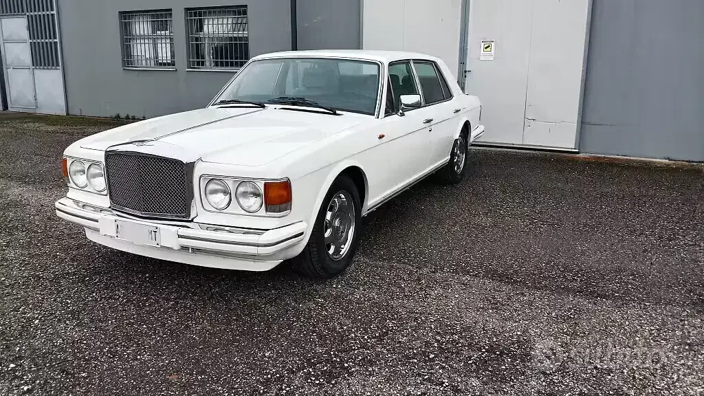 Usata Bentley Eight 200 CV (147 kW) 1986 Bianco Berlina
