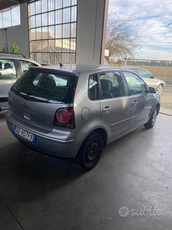 Usata VW Polo 2006 Grigio Utilitaria