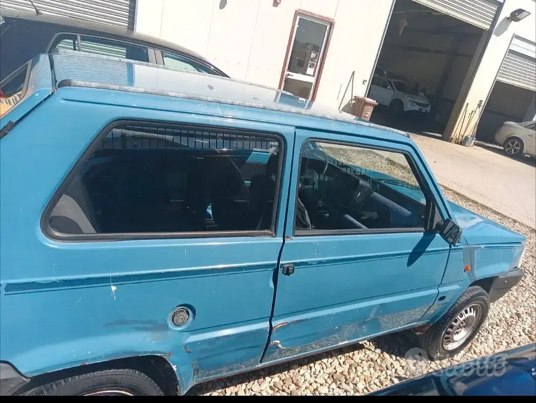 Usata Fiat 750 34 CV (25 kW) 1989 Berlina