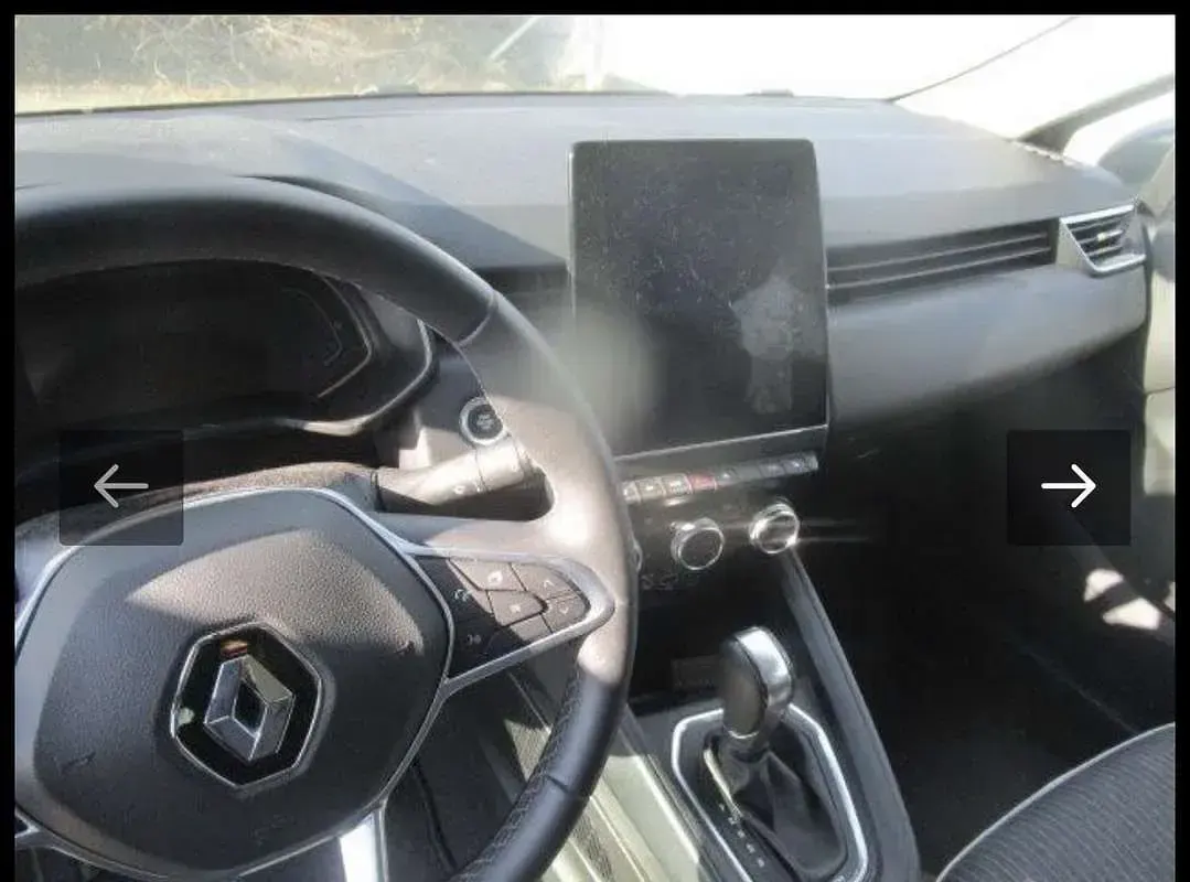 Begagnad Renault Clio V Intens 91 HK (66 kW) 2021 Sedan