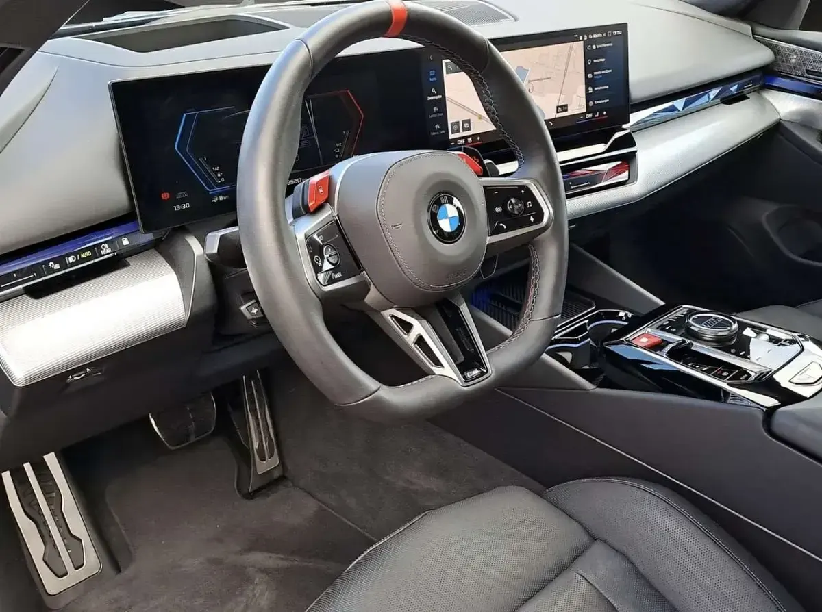 Usata BMW M5 726 CV (533 kW) 2025 Nero Berlina