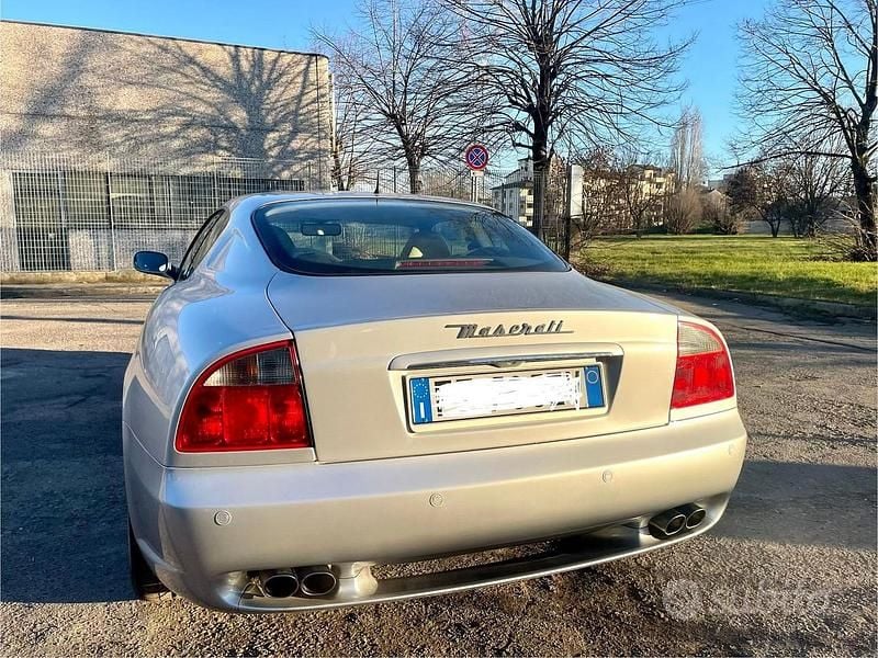 Usata Maserati Coupé 390 CV (286 kW) 2003 Argento Coupé