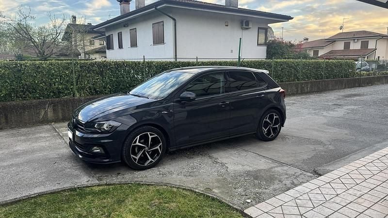 Usata VW Polo R-line 95 CV (69 kW) 2020 Utilitaria