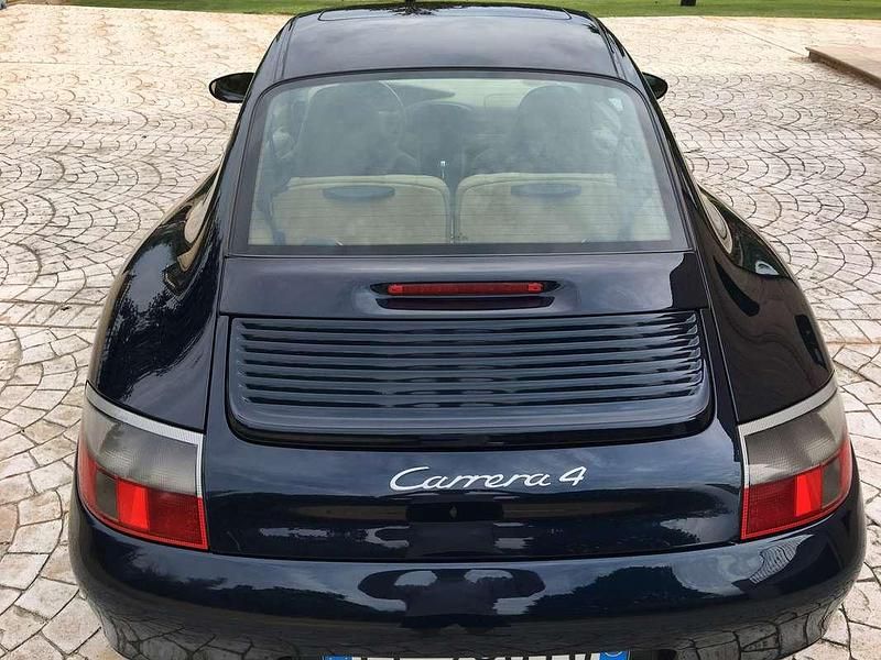 Usata Porsche 911 Carrera 300 CV (220 kW) 1998 Blu/azzurro Coupé