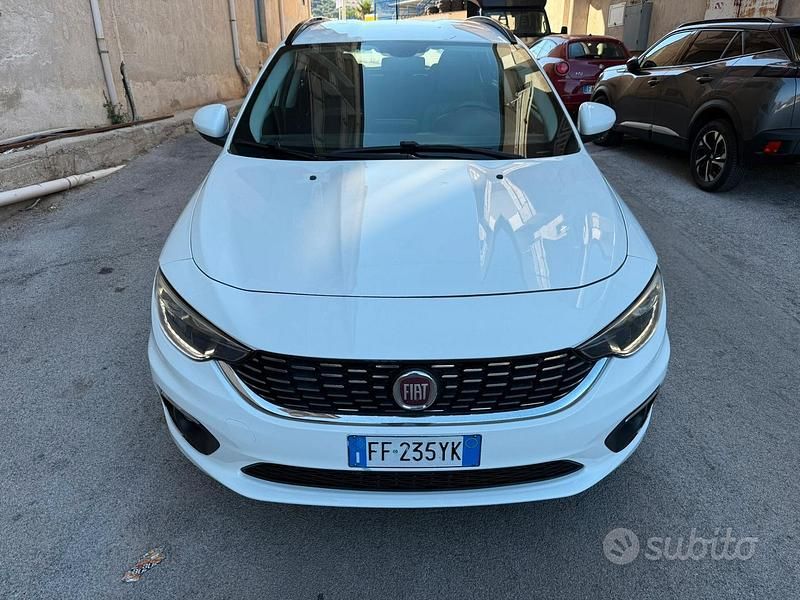 Usata Fiat Tipo 120 CV (88 kW) 2016 Bianco Station wagon