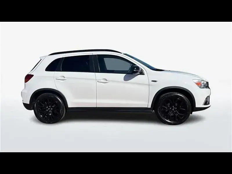 Usata Mitsubishi ASX Inform 117 CV (86 kW) 2020 Bianco SUV