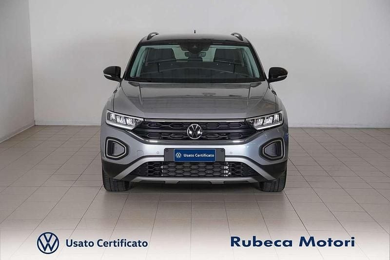 Usata VW T-Roc Life 116 CV (85 kW) 2025 Argento SUV