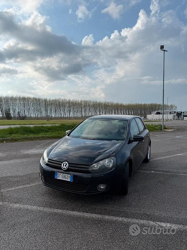 Usata VW Golf VI 110 CV (80 kW) 2008 Utilitaria