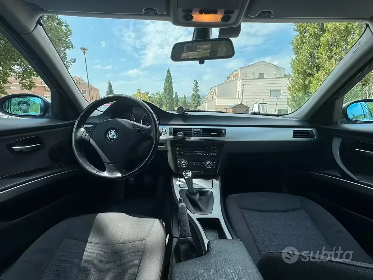 Usata BMW 320 177 CV (130 kW) 2008 Grigio Station wagon