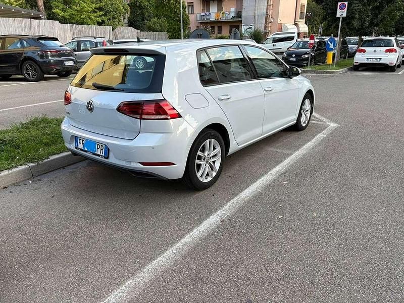 Usata VW Golf VII Business 116 CV (85 kW) 2018 Bianco Berlina