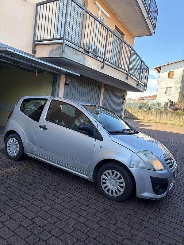 Usata Citroën C2 Exclusive 60 CV (44 kW) 2009 Utilitaria
