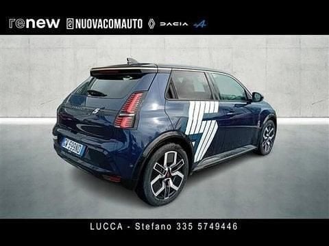 Usata Renault 5 E-Tech Iconic 110 kW (150 CV) 2024 Blu scuro Utilitaria