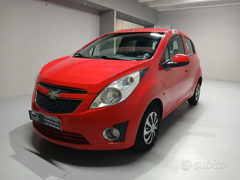 Usata Chevrolet Spark LS 81 CV (59 kW) 2011 Rosso Utilitaria