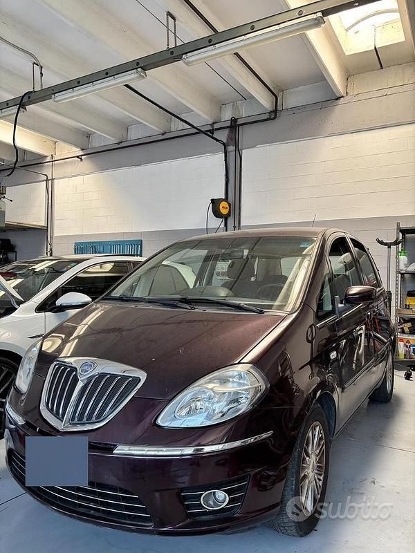 Usata Lancia Musa 95 CV (69 kW) 2008 Monovolume