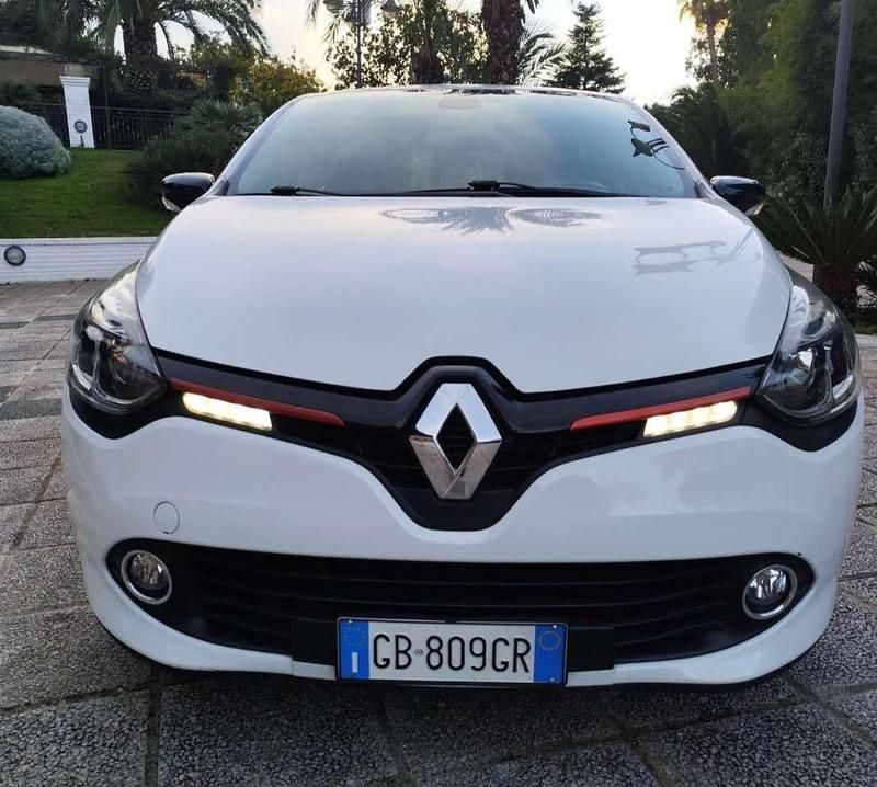 Usata Renault Clio IV 90 CV (66 kW) 2014 Other Berlina