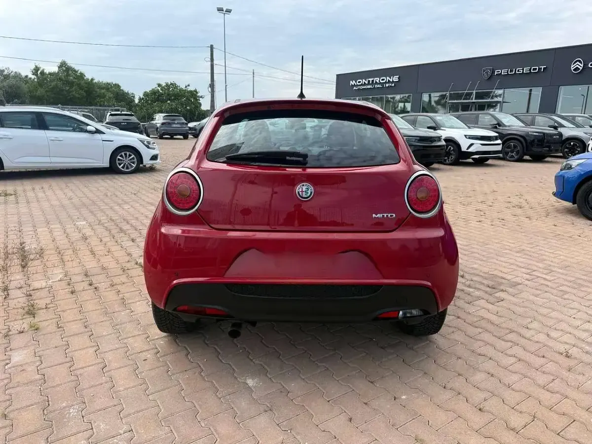 Usata Alfa Romeo MiTo 95 CV (69 kW) 2018 Rosso Utilitaria