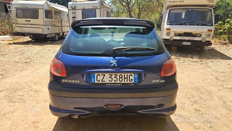 Usata Peugeot 206 68 CV (50 kW) 2006 Blu Utilitaria