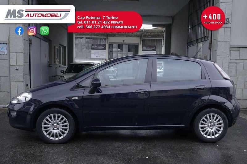 Usata Fiat Punto Evo Dynamic 75 CV (55 kW) 2013 Blu scuro Utilitaria