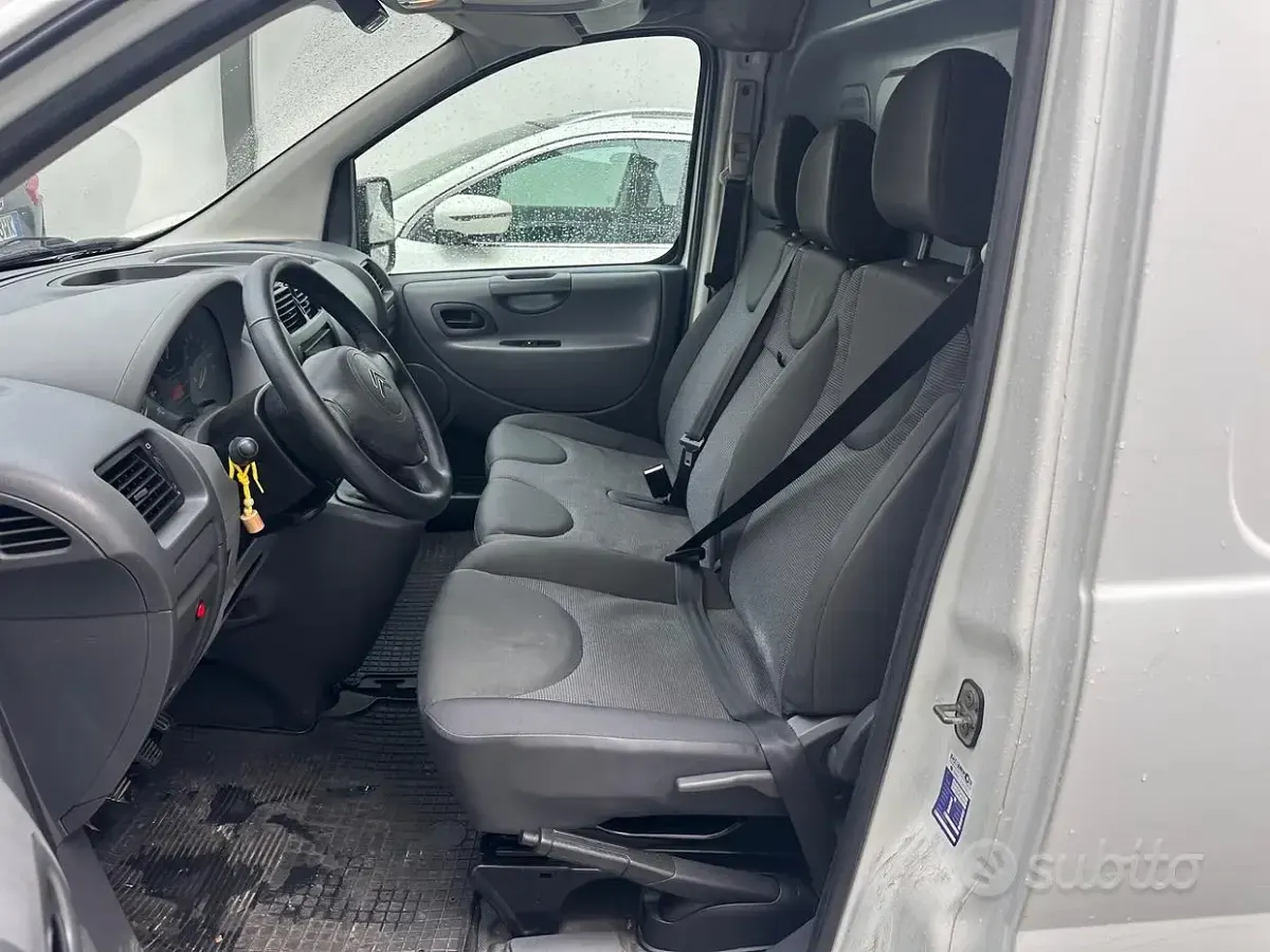 Usata Citroën Jumpy 120 CV (88 kW) 2011 Bianco Monovolume