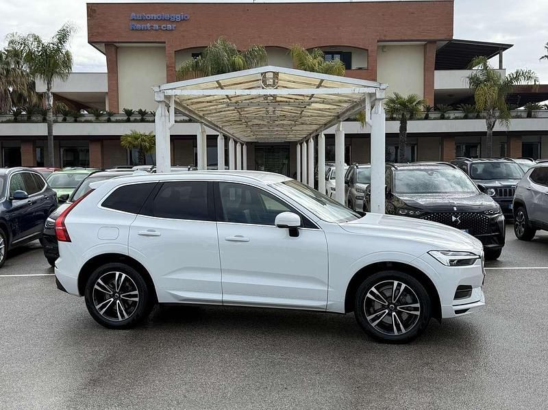 Usata Volvo XC60 R-Design 197 CV (144 kW) 2021 Bianco SUV