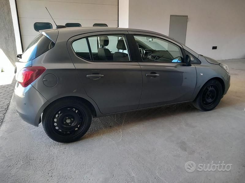 Usata Opel Corsa 102 CV (75 kW) 2017 Grigio Utilitaria