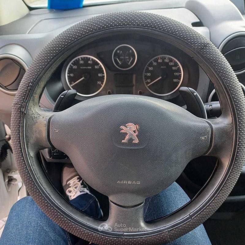 Usata Peugeot Partner 90 CV (66 kW) 2013 Bianco Monovolume