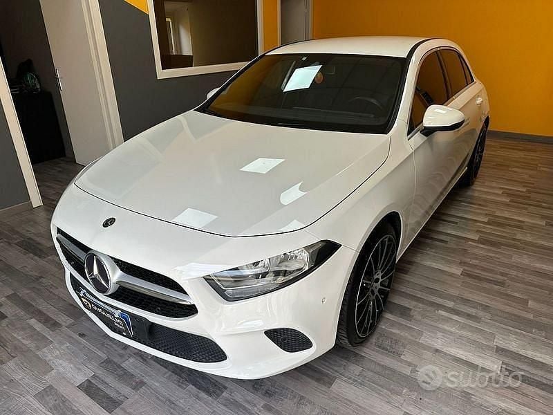Usata Mercedes A220 Premium 190 CV (139 kW) 2019 Other Berlina