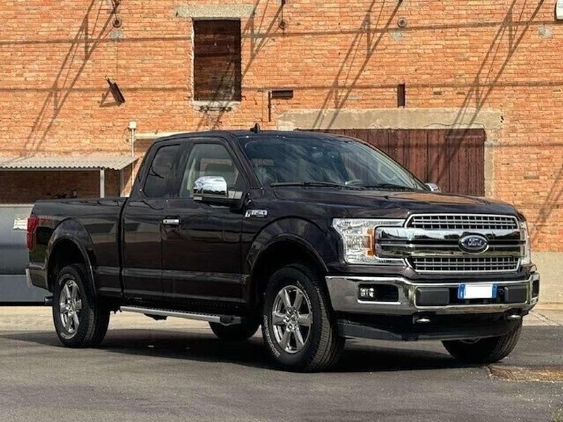 Usata Ford F-150 Lariat 381 CV (280 kW) 2020 Marrone Pick-up