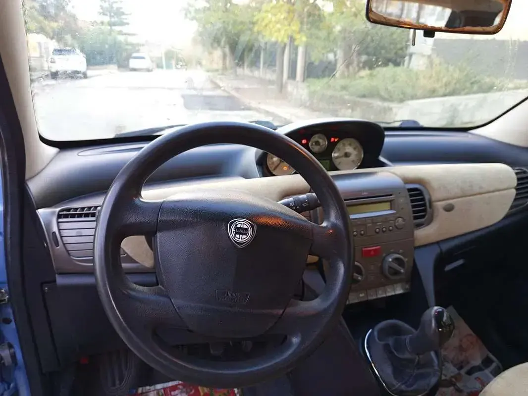 Usata Lancia Ypsilon 69 CV (50 kW) 2005 Utilitaria