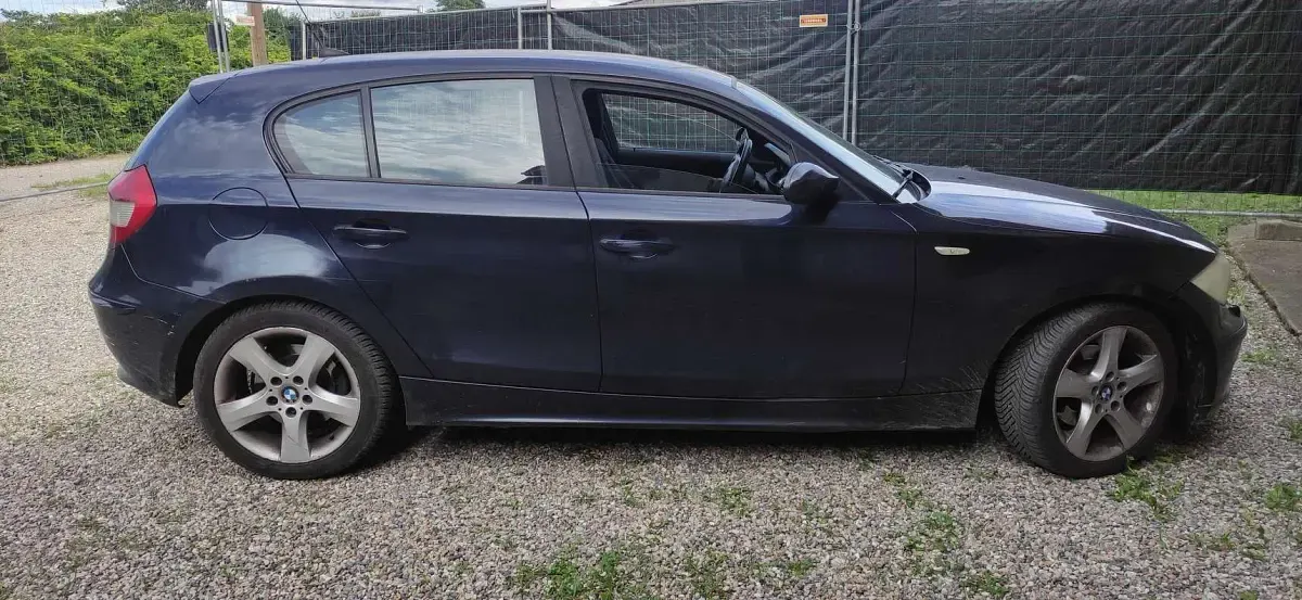 Usata BMW 120 163 CV (119 kW) 2007 Blu/azzurro Utilitaria