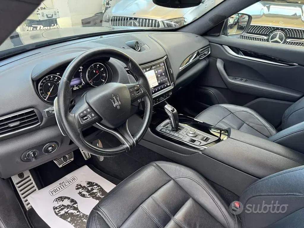 Usata Maserati Levante 349 CV (256 kW) 2021 Nero SUV