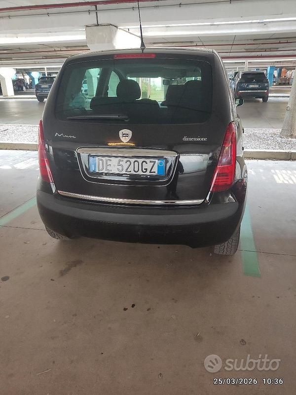 Usata Lancia Musa 2006 Marrone Monovolume