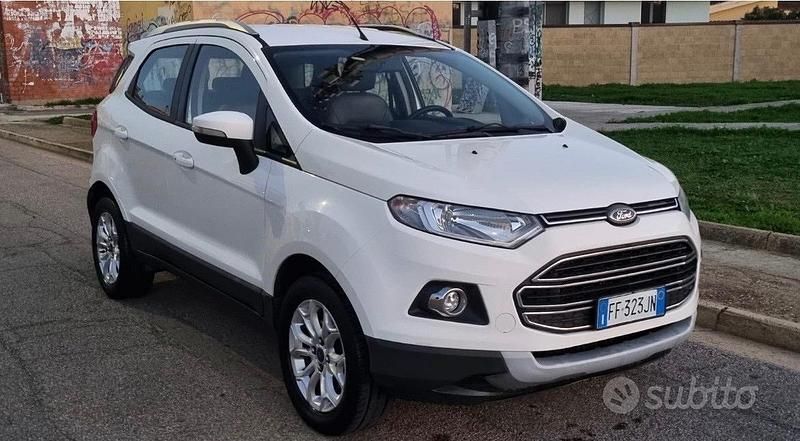 Usata Ford Ecosport Titanium 125 CV (91 kW) 2016 Bianco SUV