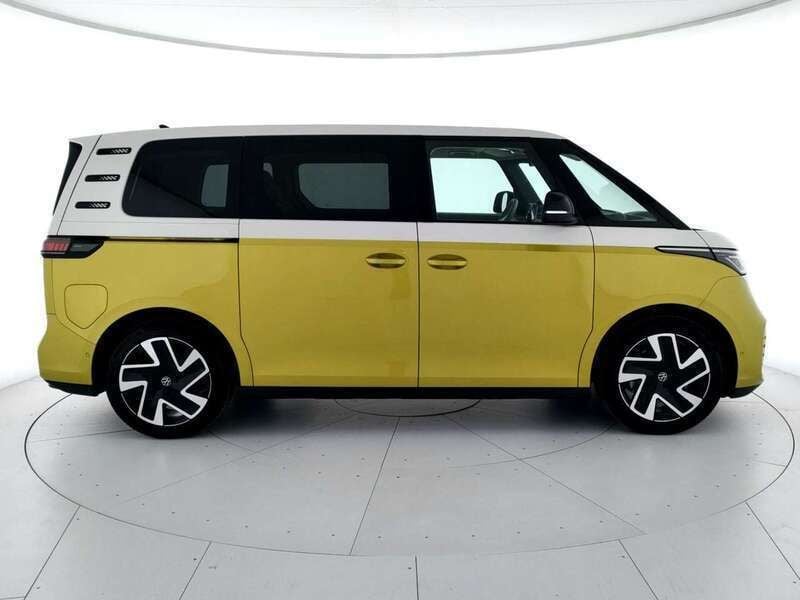 Usata VW ID. Buzz Pro 69 kW (95 CV) 2022 Giallo Monovolume