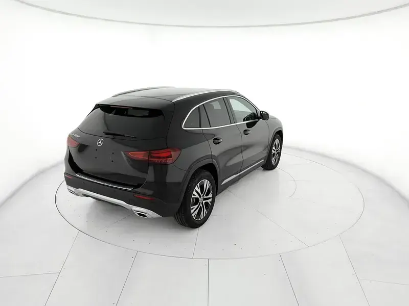 Nuova Mercedes GLA200 Progressive 150 CV (110 kW) 2026 Nero SUV