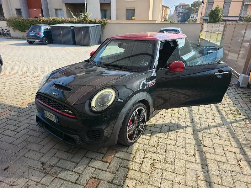 Usata Mini Cooper S 231 CV (169 kW) 2015 Utilitaria
