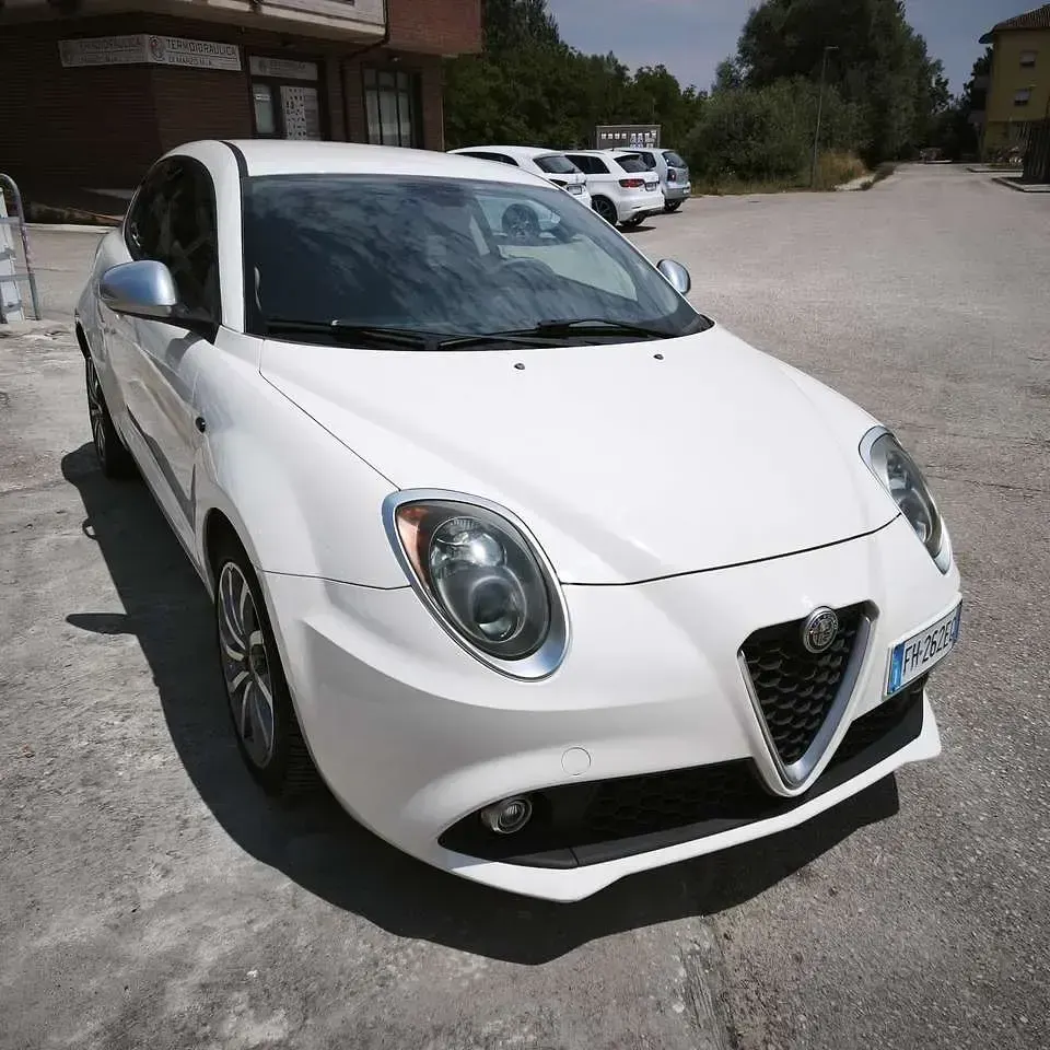 Usata Alfa Romeo MiTo Distinctive 95 CV (69 kW) 2012 Other Utilitaria
