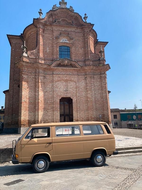 Usata VW Caravelle 1983 Monovolume