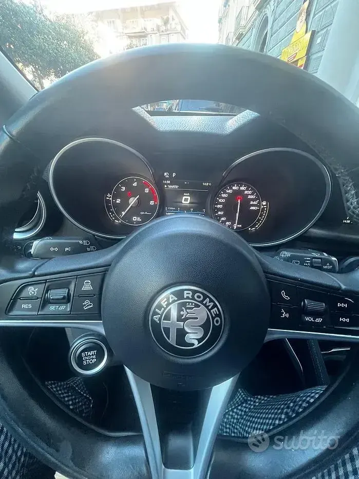 Usata Alfa Romeo Stelvio 210 CV (154 kW) 2018 Grigio SUV
