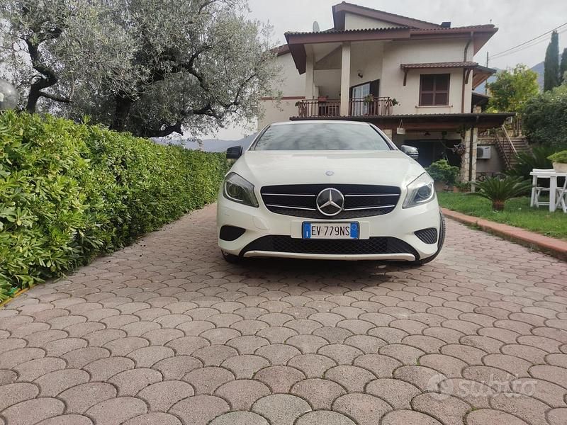Usata Mercedes A160 90 CV (66 kW) 2014 Bianco Berlina