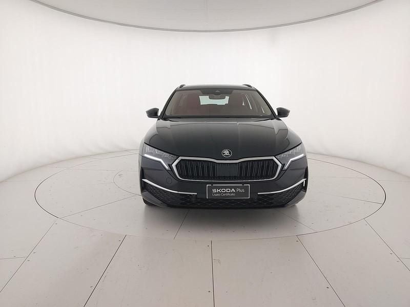 Usata Skoda Octavia Executive 150 CV (110 kW) 2025 Nero tulipano perlato Station wagon