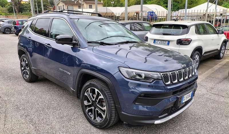 Usata Jeep Compass Limited 131 CV (96 kW) 2022 Blu/azzurro SUV
