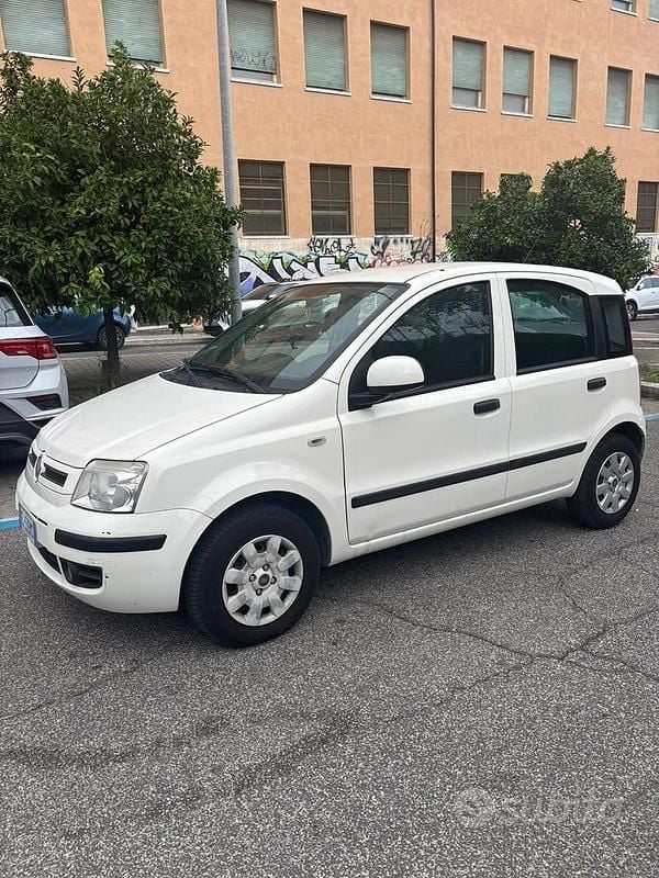 Usata Fiat Panda 78 CV (57 kW) 2012 Bianco Utilitaria