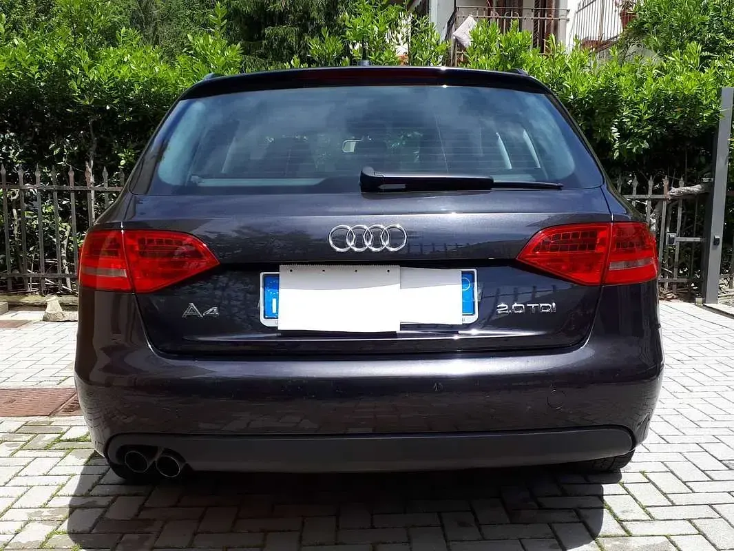 Usata Audi A4 Ambiente 143 CV (105 kW) 2010 Grigio Station wagon